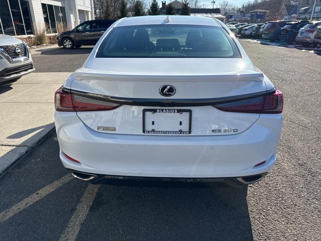 used 2019 Lexus ES 350 car, priced at $25,317