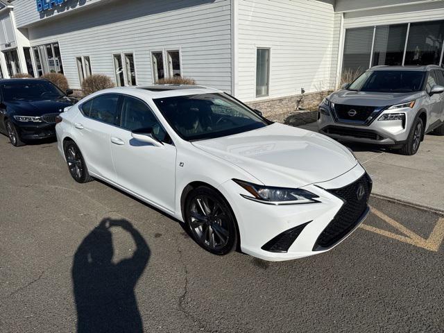 used 2019 Lexus ES 350 car, priced at $25,317