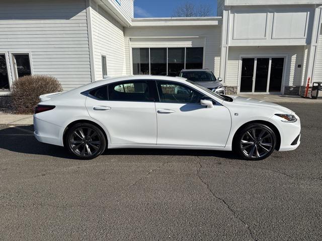 used 2019 Lexus ES 350 car, priced at $25,317