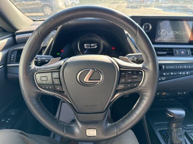 used 2019 Lexus ES 350 car, priced at $25,317