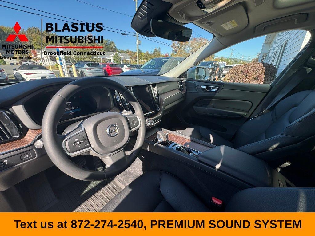 used 2022 Volvo XC60 car, priced at $30,999