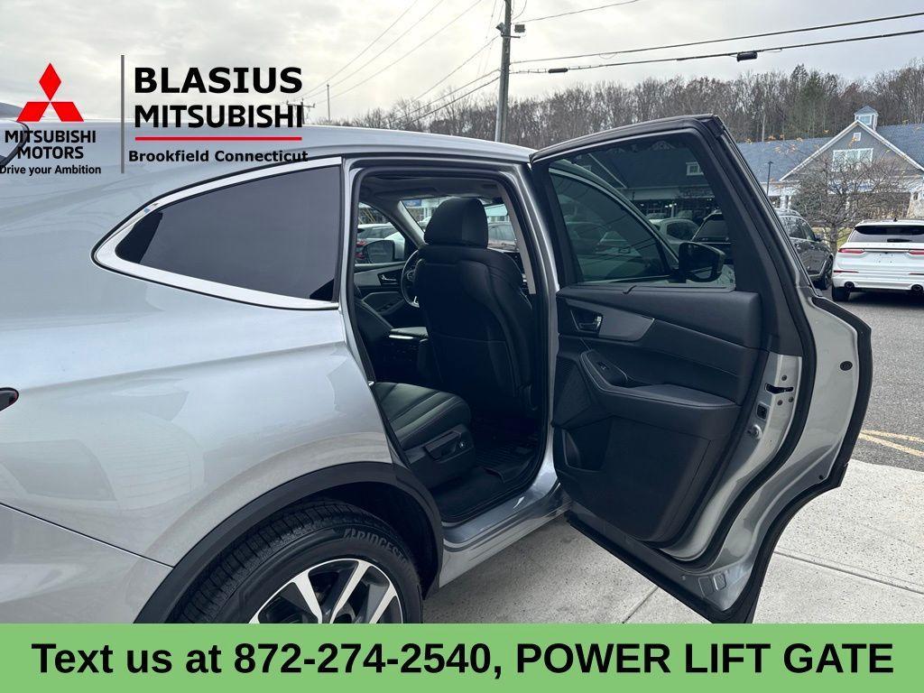 used 2023 Acura MDX car, priced at $35,489