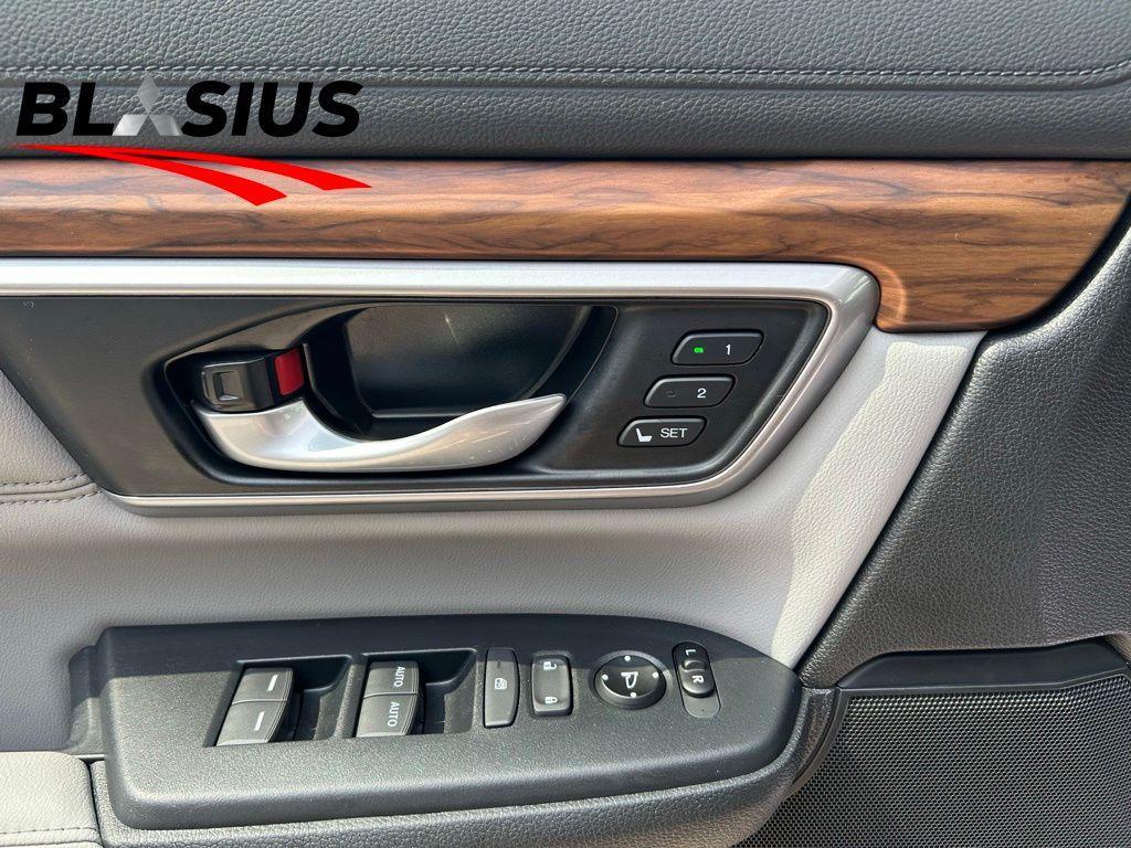 used 2020 Honda CR-V car, priced at $24,574