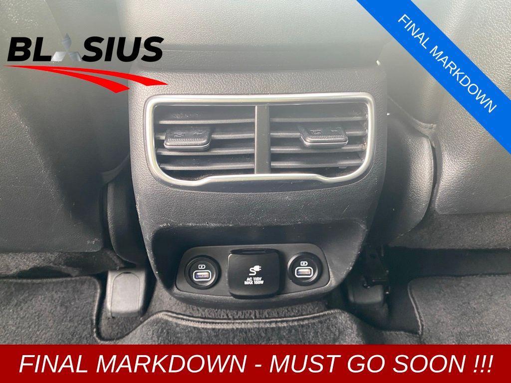 used 2023 Hyundai Santa Fe car, priced at $23,995