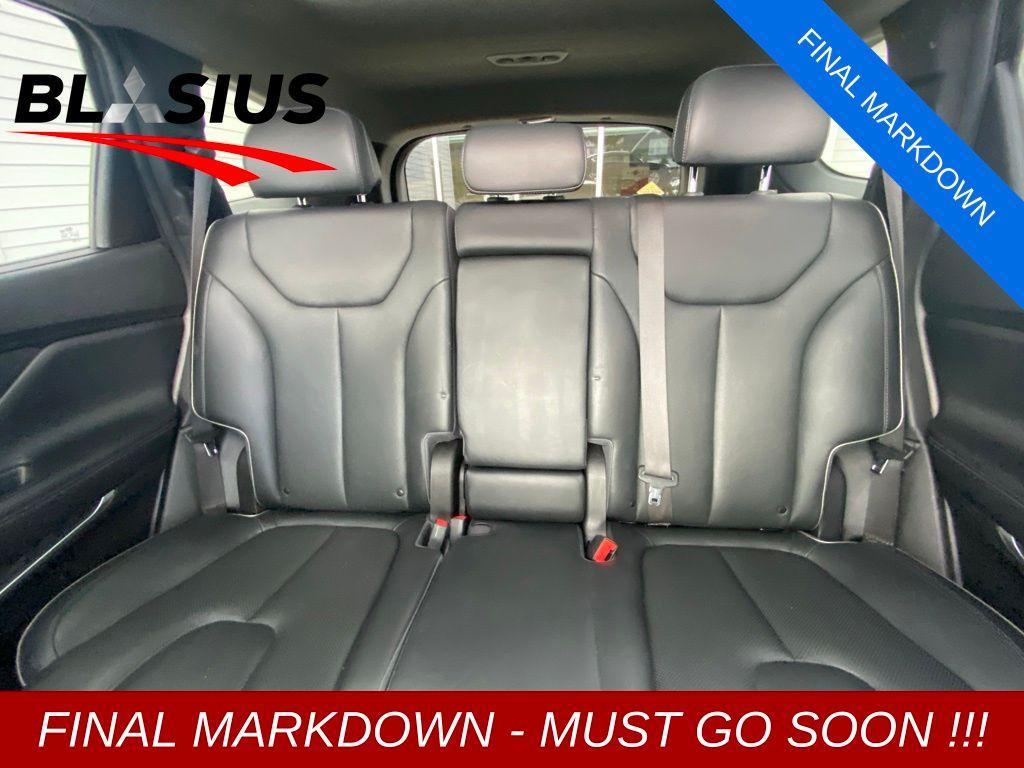 used 2023 Hyundai Santa Fe car, priced at $23,995