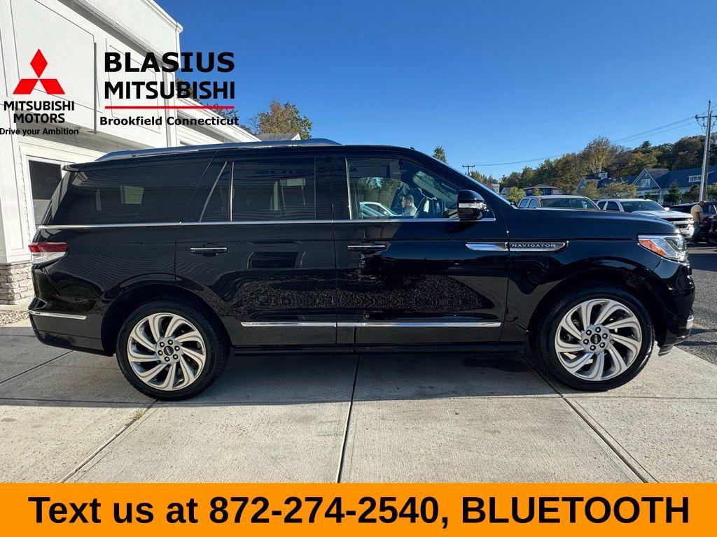 used 2022 Lincoln Navigator car, priced at $45,659