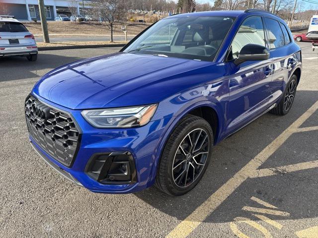 used 2022 Audi SQ5 car, priced at $35,989