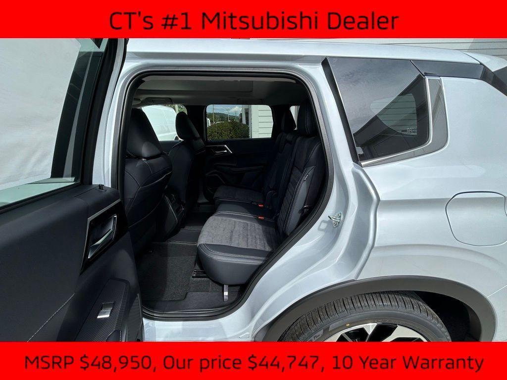 new 2025 Mitsubishi Outlander PHEV car, priced at $44,747