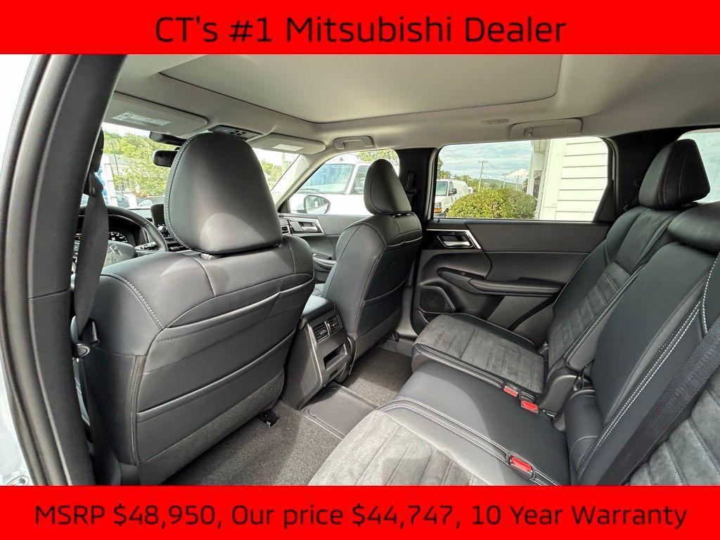 new 2025 Mitsubishi Outlander PHEV car, priced at $44,747