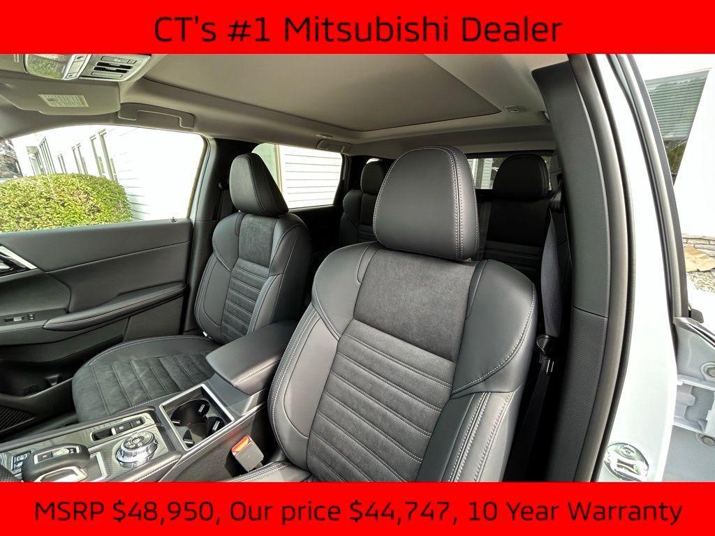 new 2025 Mitsubishi Outlander PHEV car, priced at $44,747
