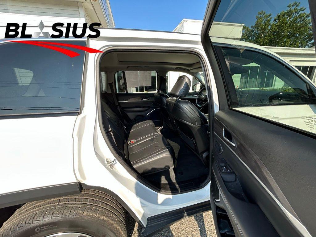 used 2023 Jeep Grand Cherokee 4xe car, priced at $28,900
