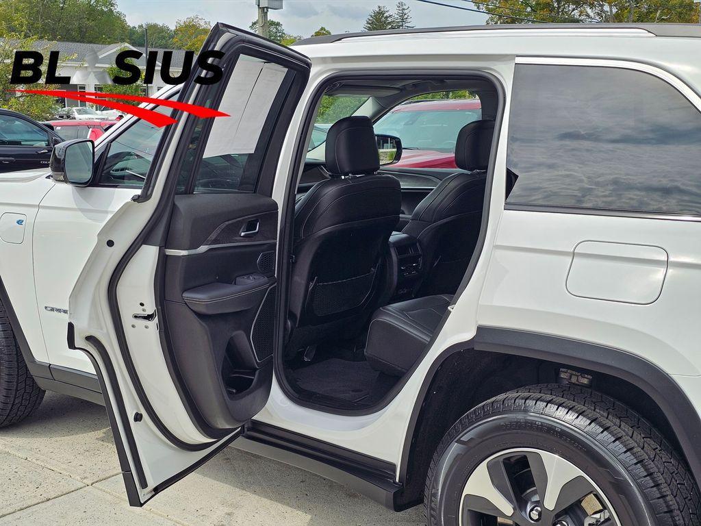 used 2023 Jeep Grand Cherokee 4xe car, priced at $28,887