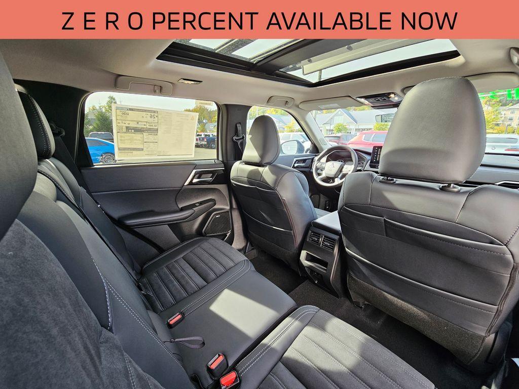 new 2025 Mitsubishi Outlander car