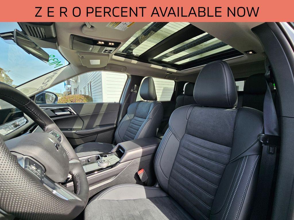 new 2025 Mitsubishi Outlander car