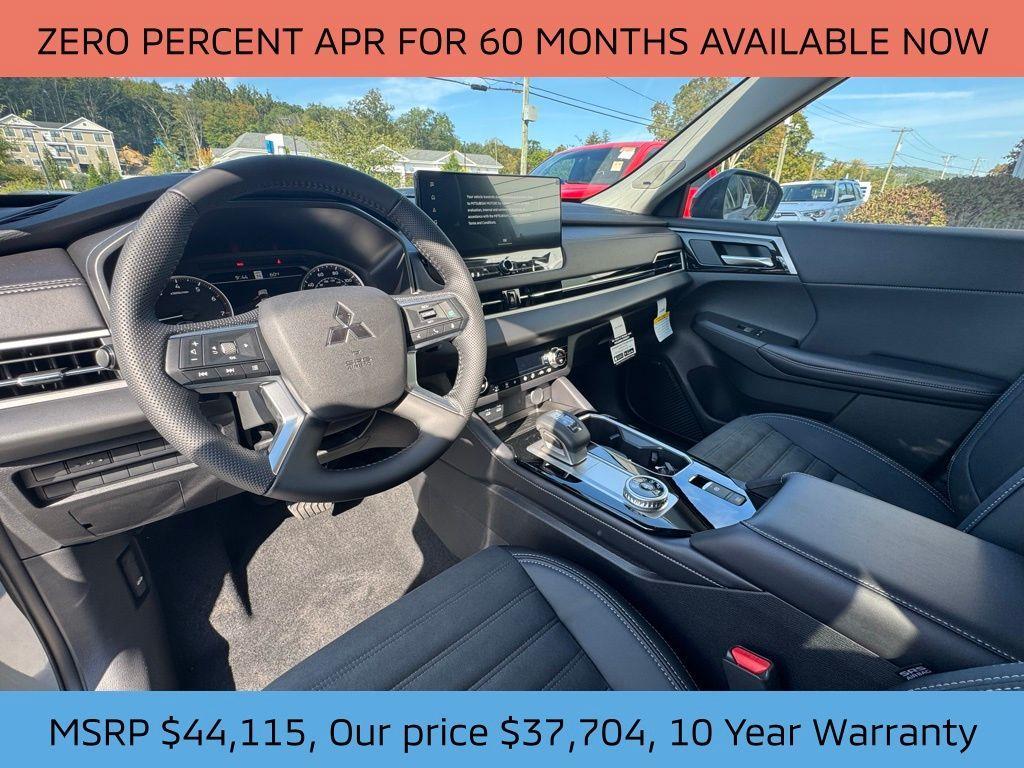 new 2025 Mitsubishi Outlander car, priced at $37,704