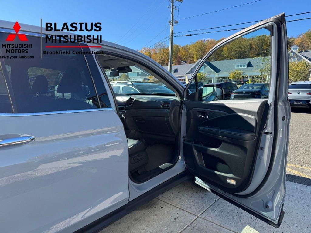 used 2022 Honda Ridgeline car, priced at $31,989