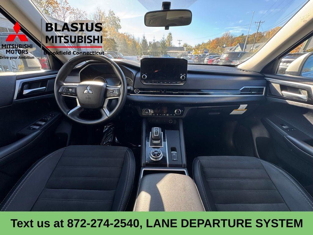 used 2024 Mitsubishi Outlander car, priced at $24,800