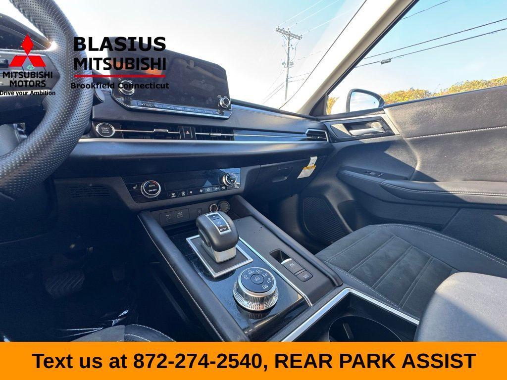 used 2024 Mitsubishi Outlander car, priced at $24,995
