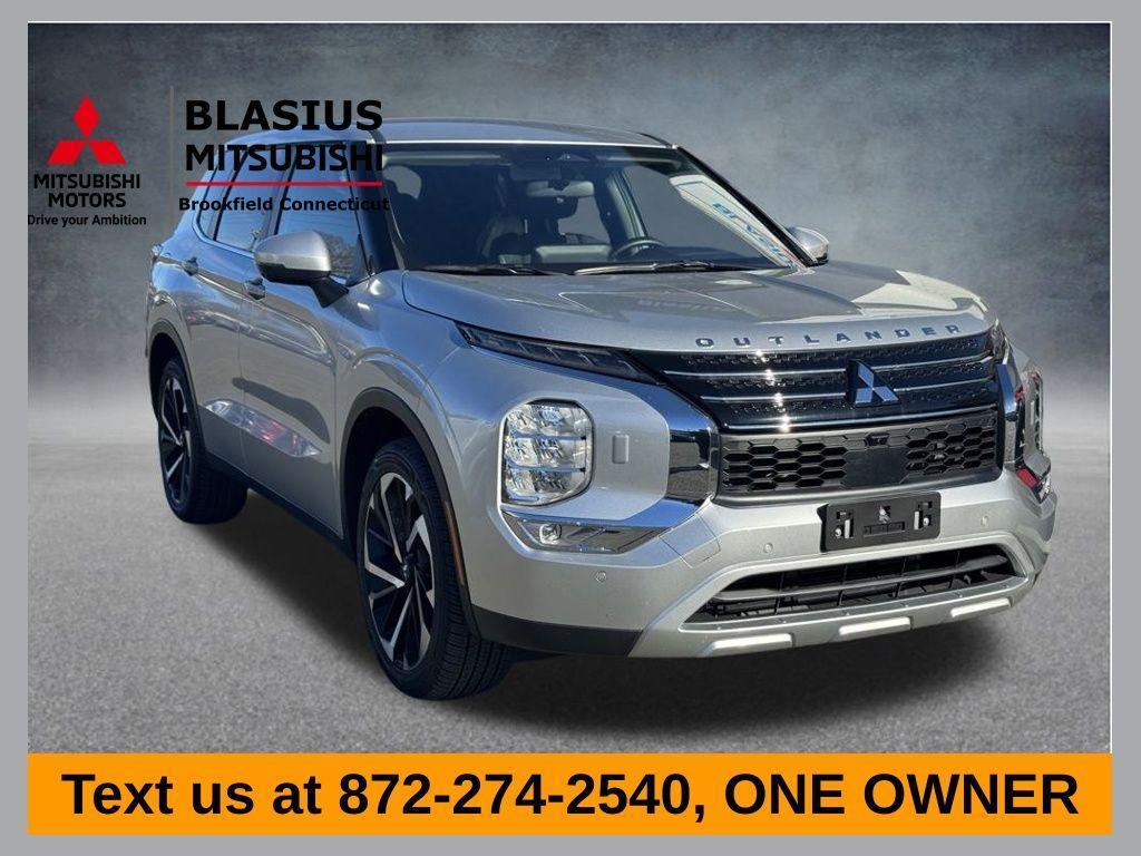 used 2024 Mitsubishi Outlander car, priced at $24,995