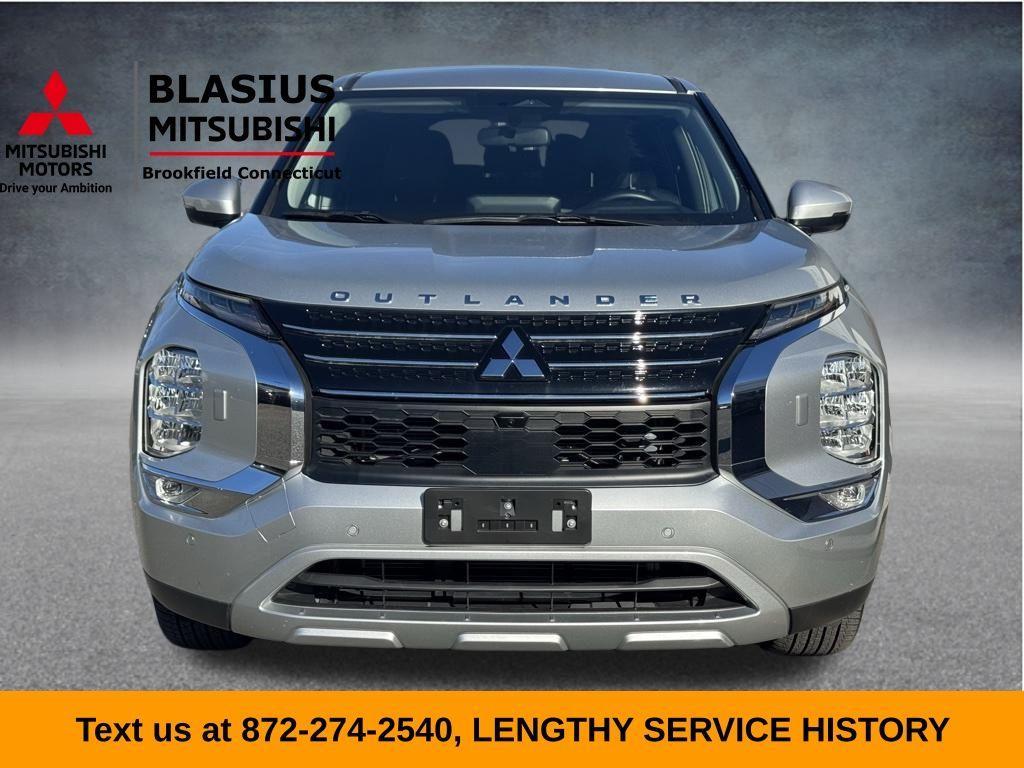 used 2024 Mitsubishi Outlander car, priced at $24,995