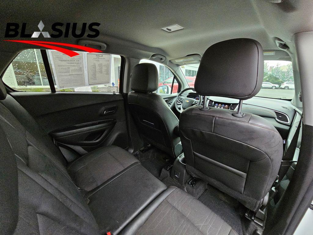 used 2022 Chevrolet Trax car, priced at $15,995