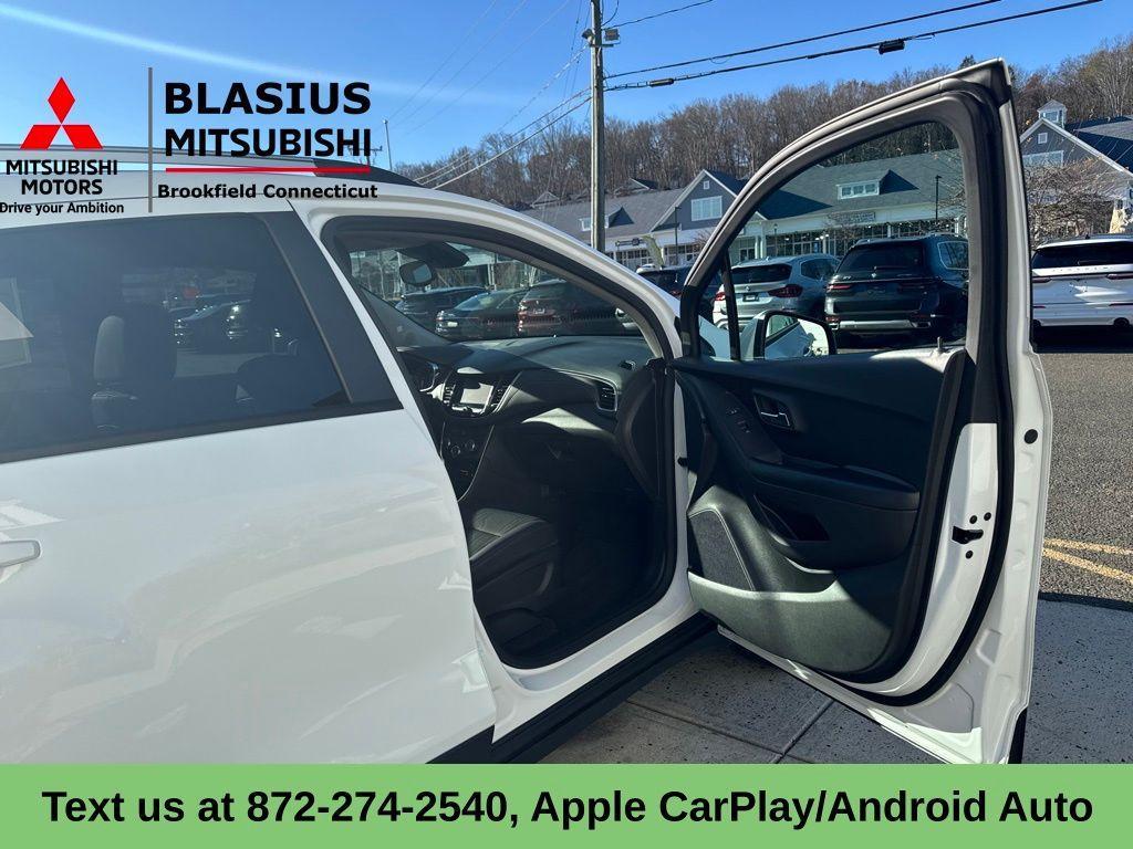 used 2022 Chevrolet Trax car, priced at $14,989