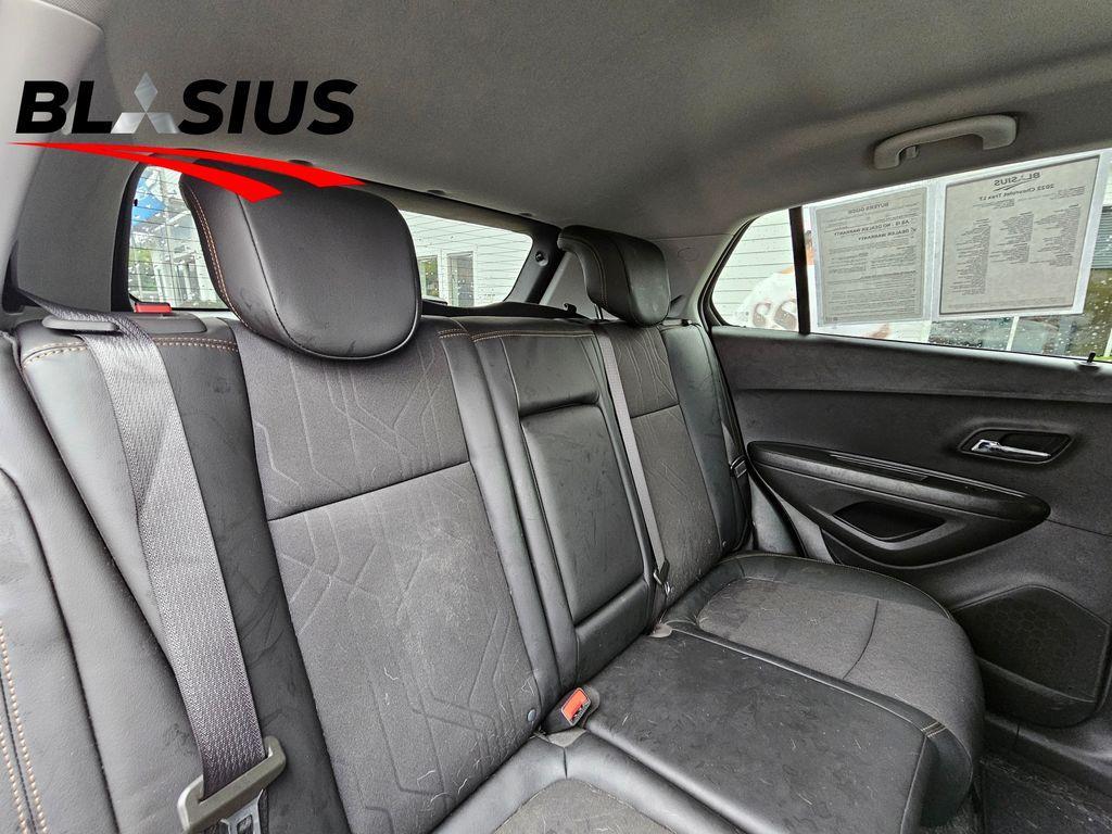used 2022 Chevrolet Trax car, priced at $15,995