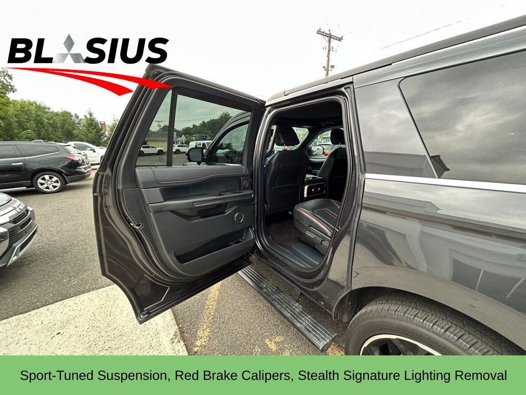 used 2022 Ford Expedition Max car, priced at $53,125