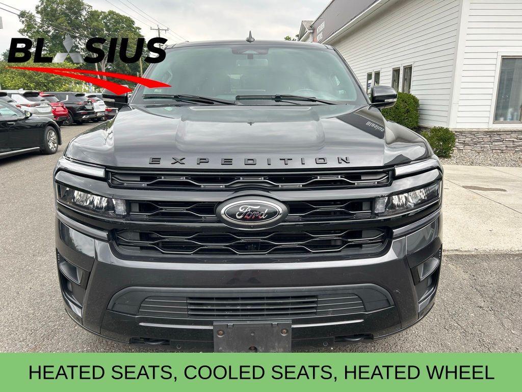 used 2022 Ford Expedition Max car, priced at $53,125