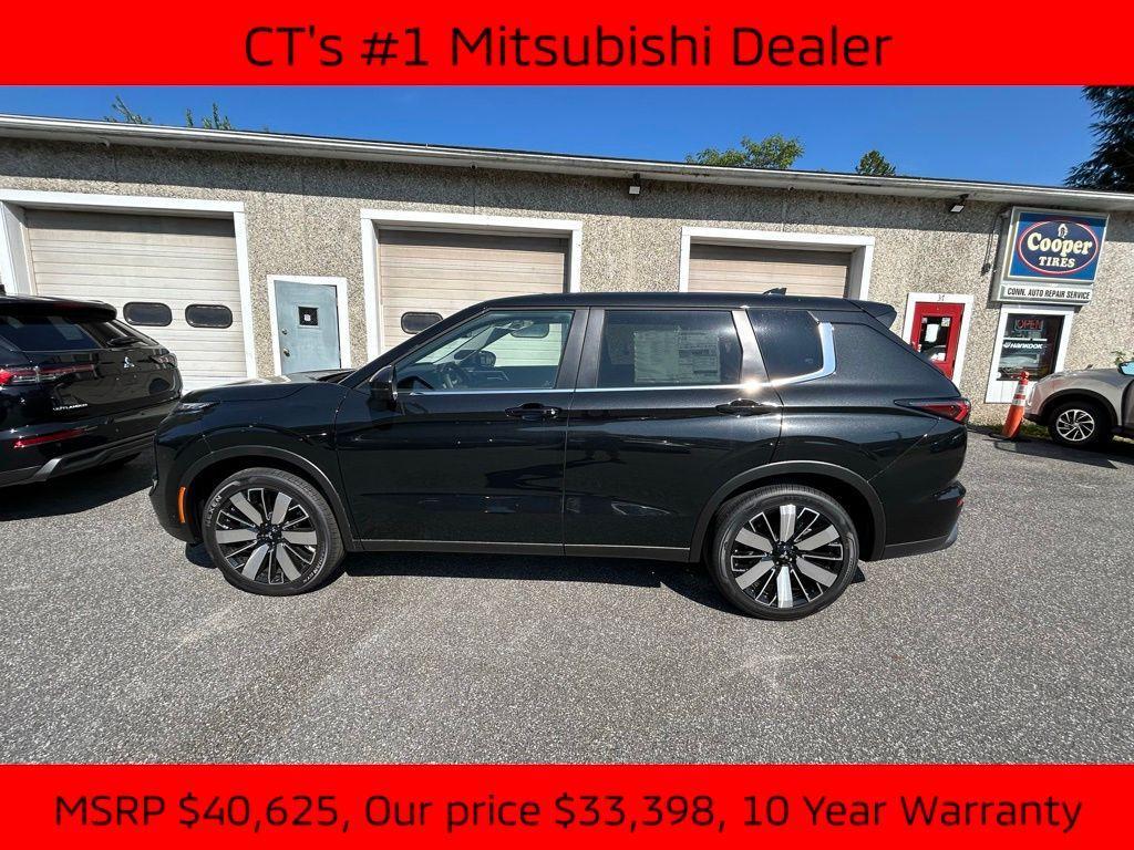 new 2025 Mitsubishi Outlander car, priced at $33,398