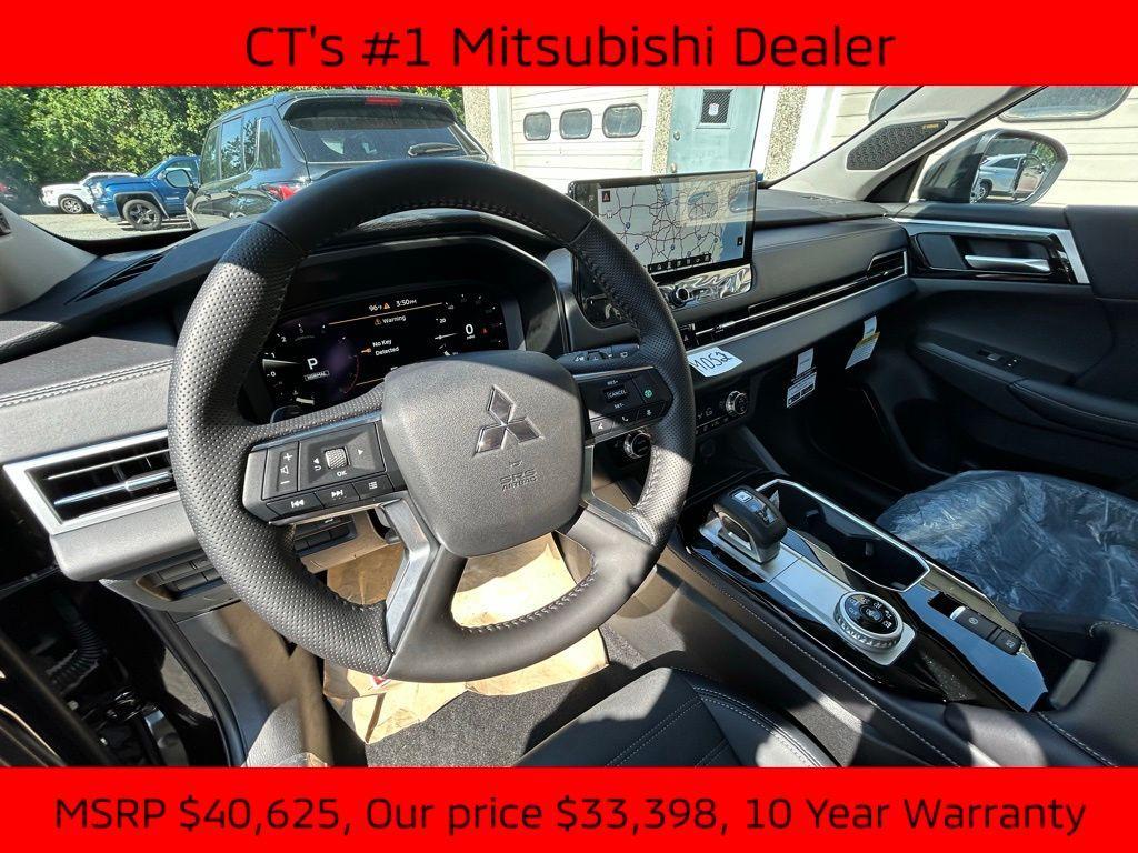 new 2025 Mitsubishi Outlander car, priced at $33,398