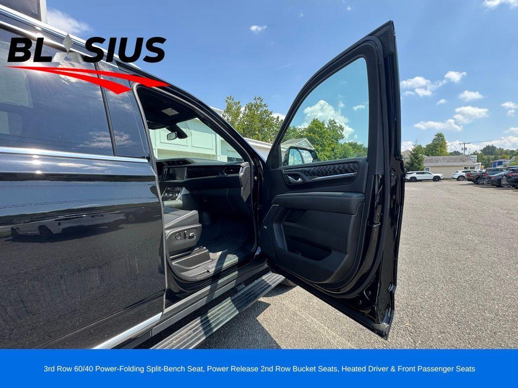 used 2022 GMC Yukon car, priced at $56,989