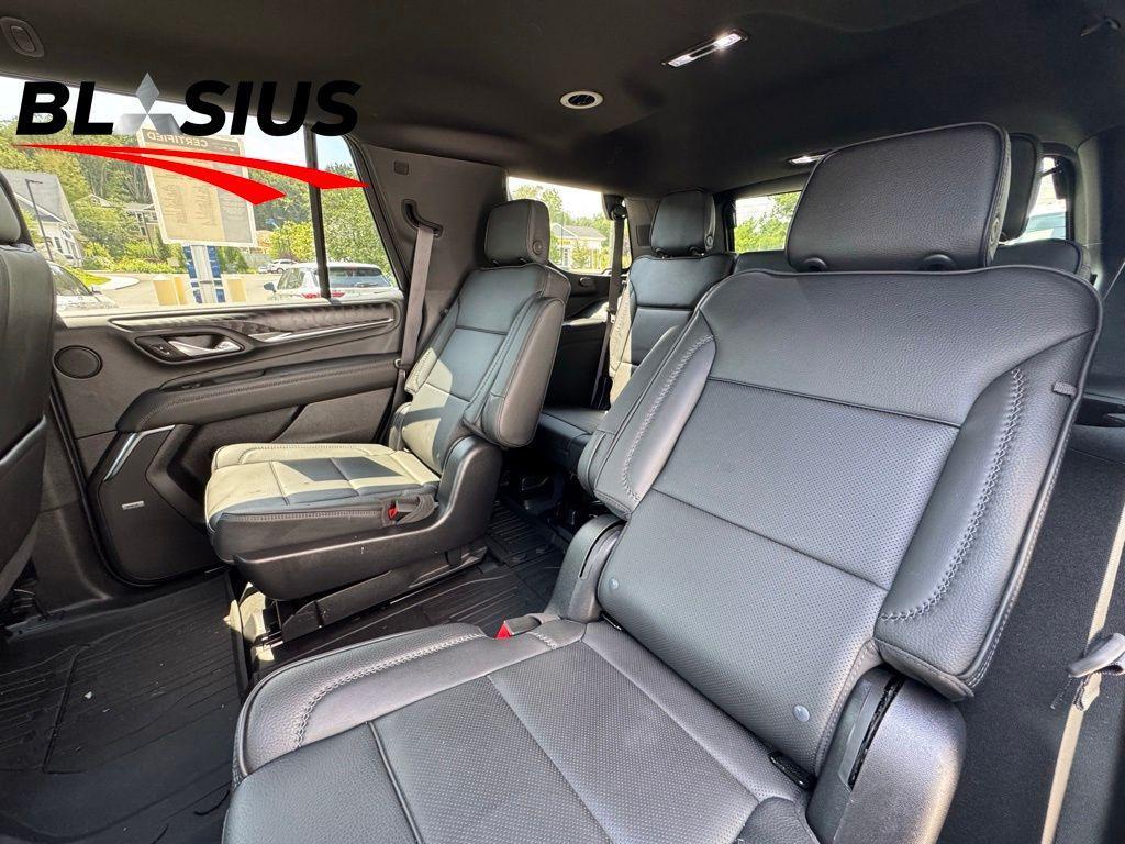used 2022 GMC Yukon car, priced at $56,989