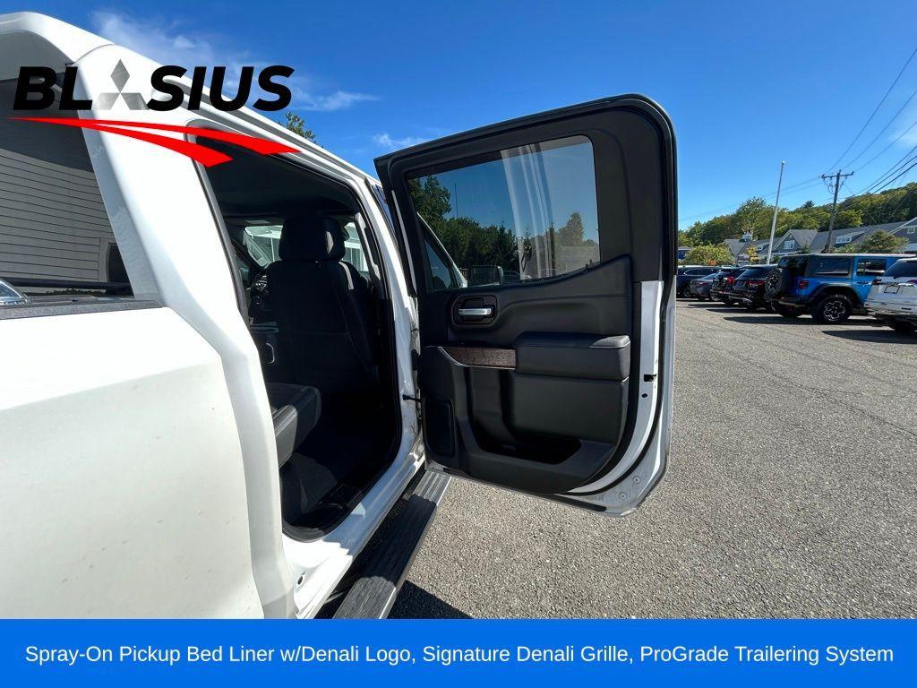 used 2021 GMC Sierra 1500 car, priced at $38,730