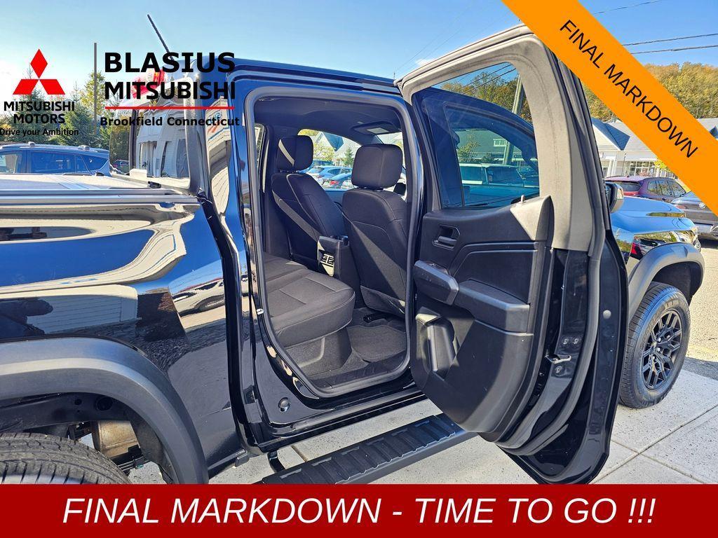 used 2023 Chevrolet Colorado car, priced at $33,269