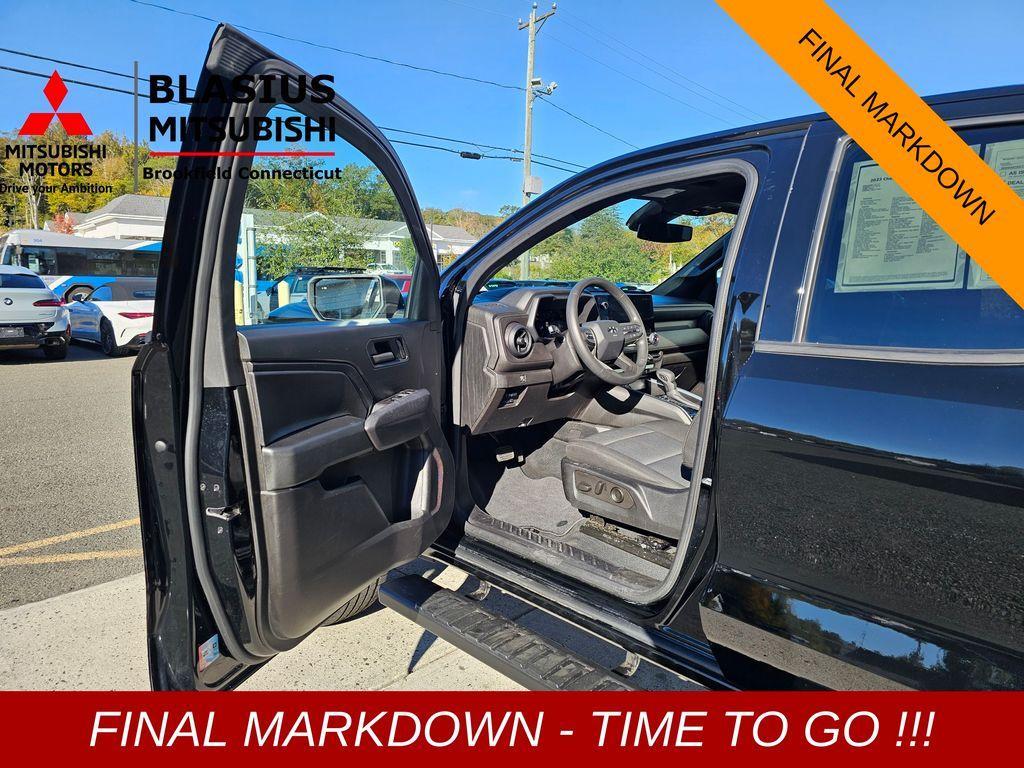 used 2023 Chevrolet Colorado car, priced at $33,269