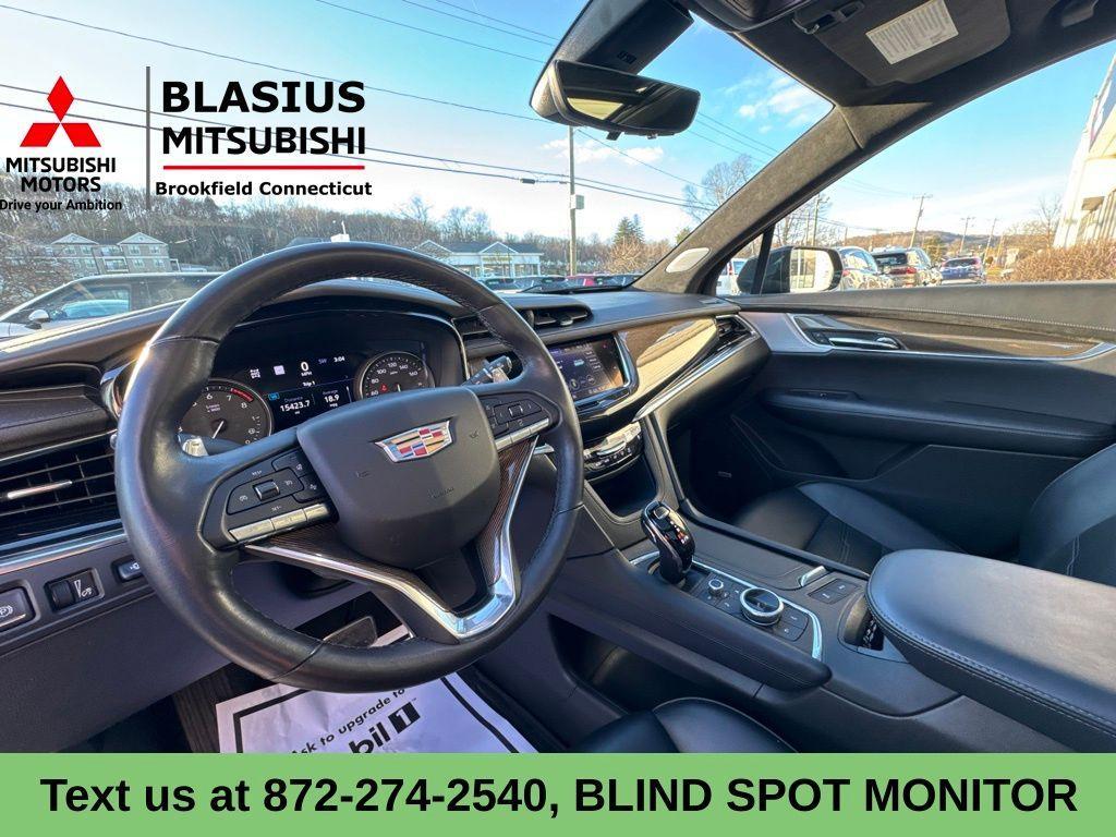 used 2020 Cadillac XT6 car, priced at $28,389