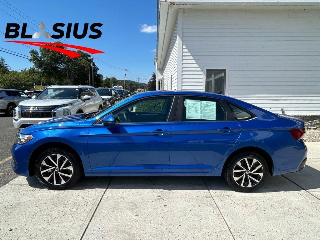 used 2024 Volkswagen Jetta car, priced at $17,757