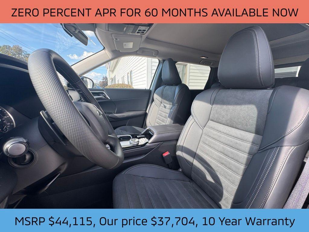 new 2025 Mitsubishi Outlander car, priced at $37,704