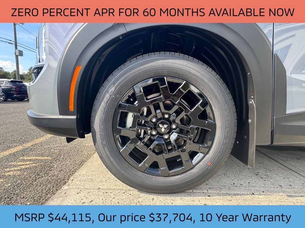 new 2025 Mitsubishi Outlander car, priced at $37,704