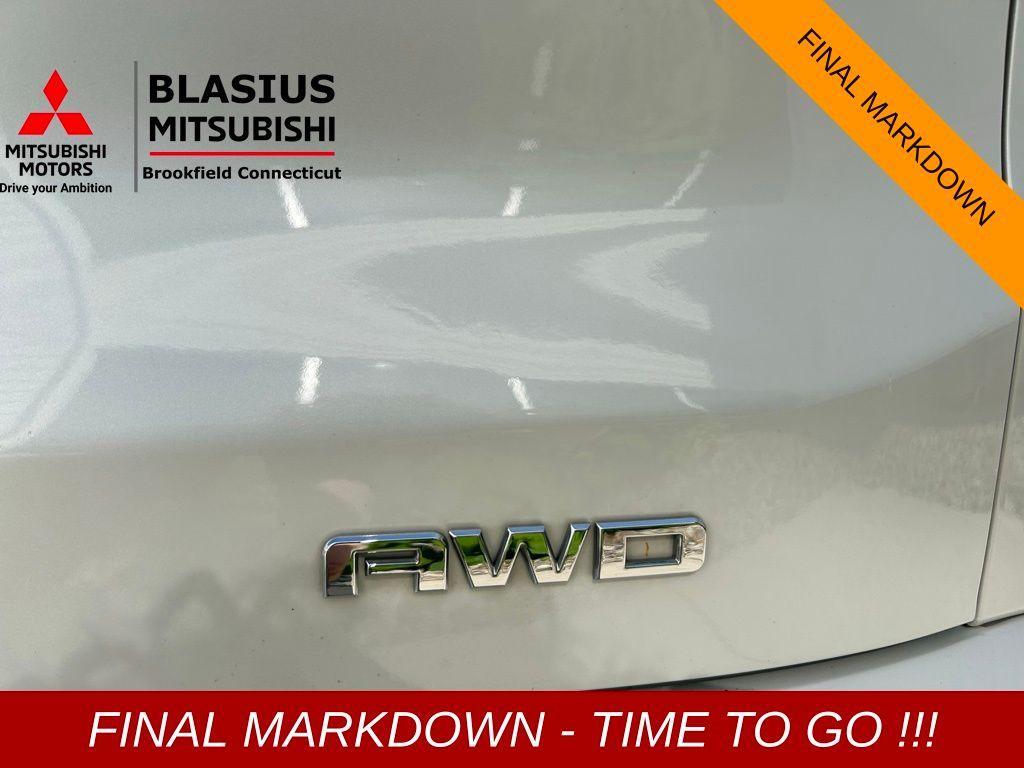 used 2018 GMC Acadia car, priced at $16,800