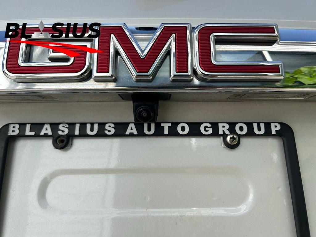 used 2018 GMC Acadia car, priced at $17,672
