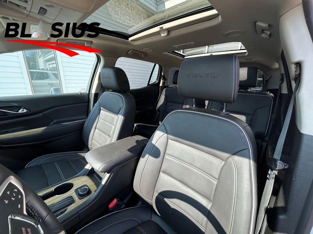 used 2018 GMC Acadia car, priced at $17,672