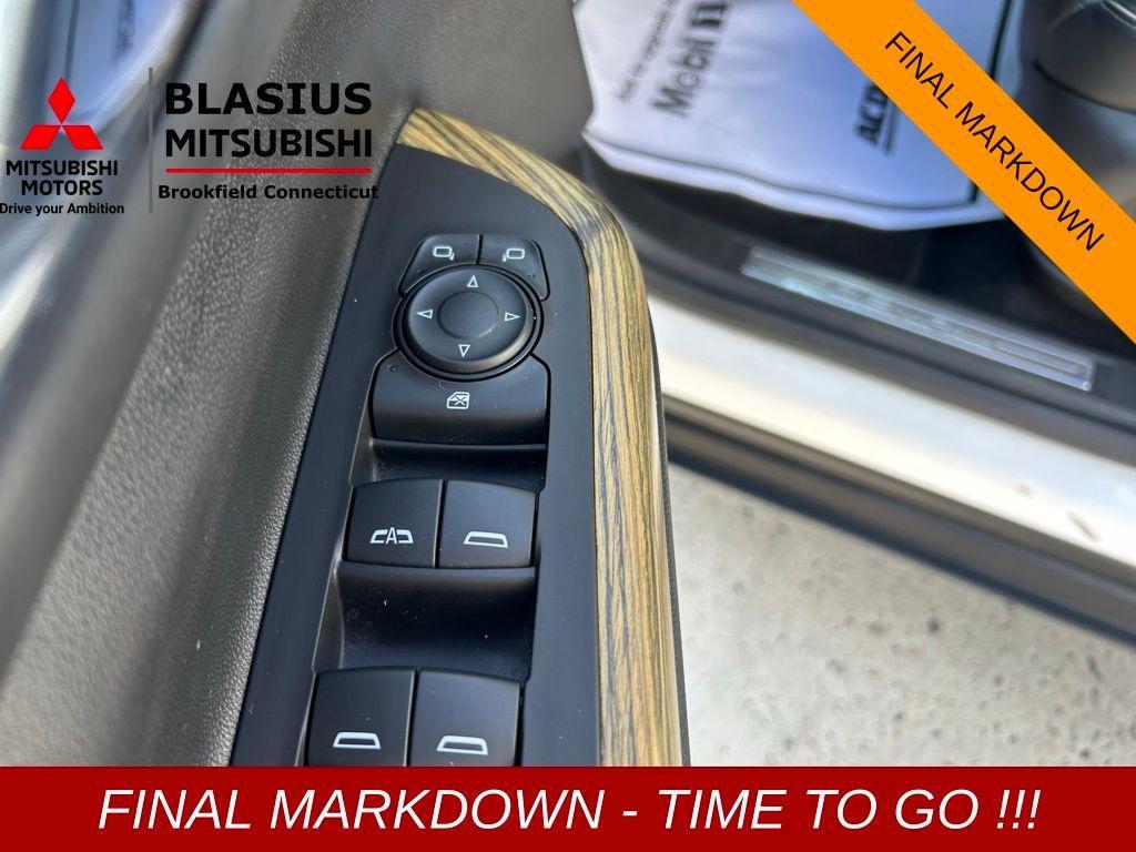 used 2018 GMC Acadia car, priced at $16,800