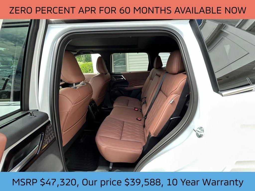 new 2025 Mitsubishi Outlander car, priced at $39,588