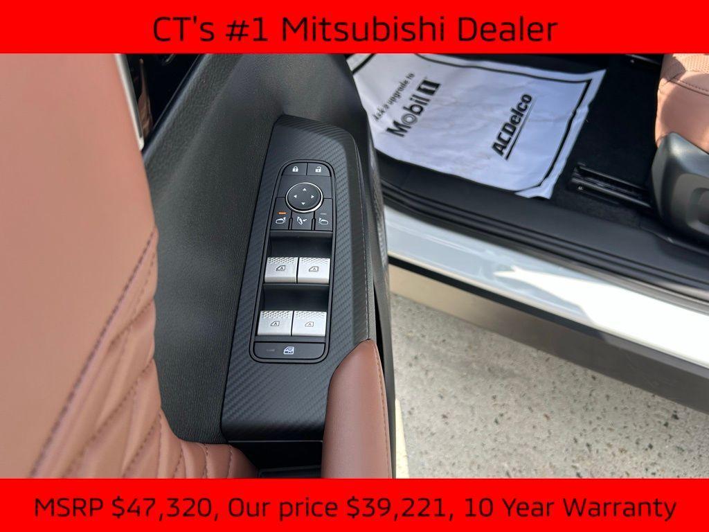 new 2025 Mitsubishi Outlander car, priced at $39,221