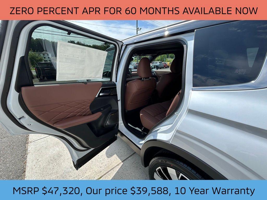 new 2025 Mitsubishi Outlander car, priced at $39,588