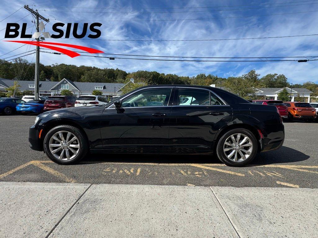 used 2022 Chrysler 300 car, priced at $23,995