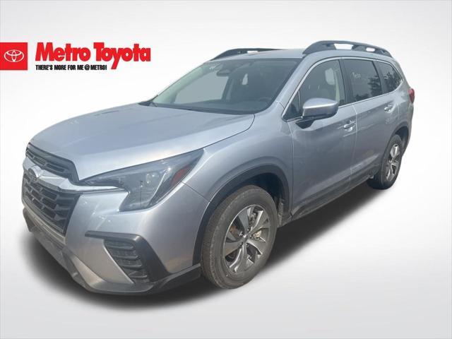 used 2024 Subaru Ascent car, priced at $37,900