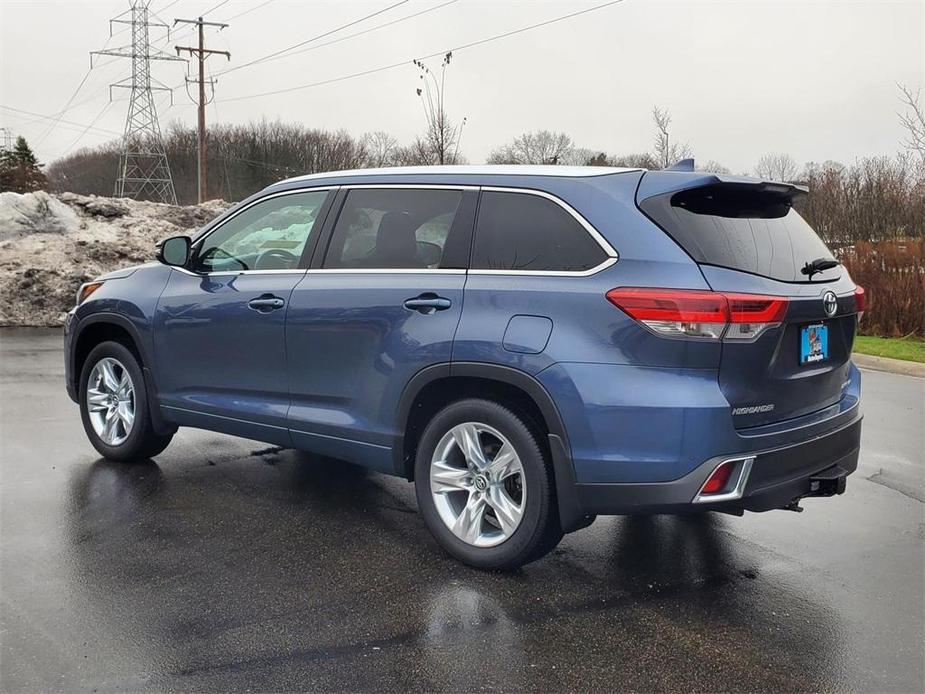 used 2019 Toyota Highlander car, priced at $33,900